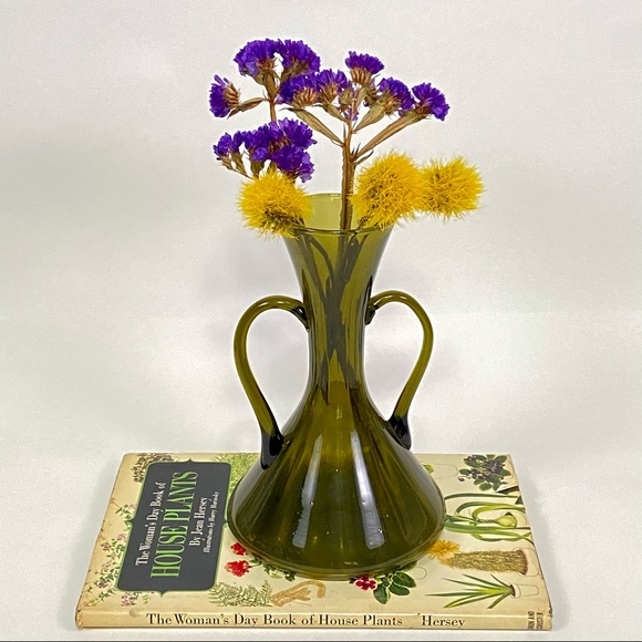 VINTAGE Green Blown Glass Double Handle Mid Century Vase - Picture 14 of 17